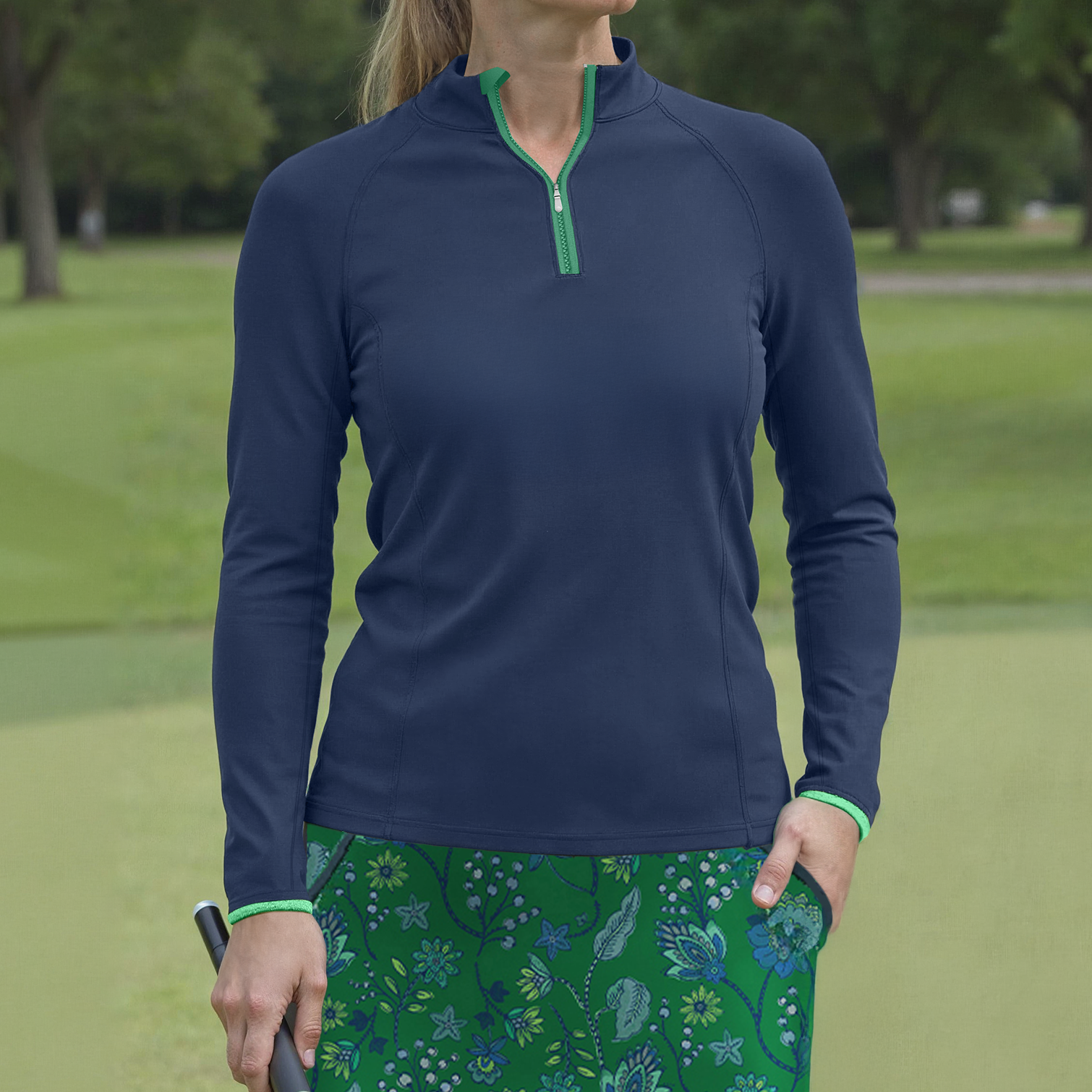 Classic Shirt in Navy