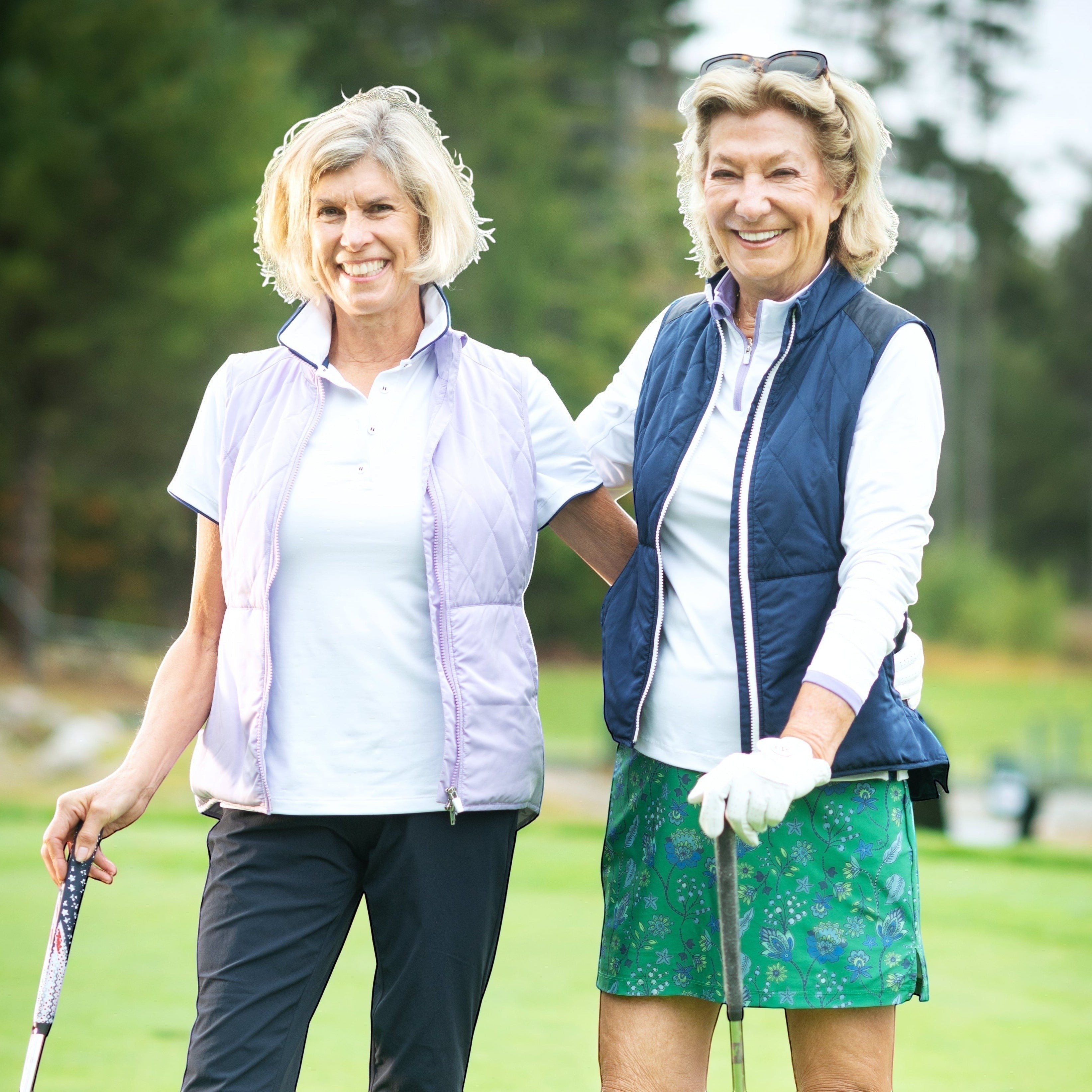 Elliott & Rose Fiori Skort in green with blue floral pattern, perfect for golf.