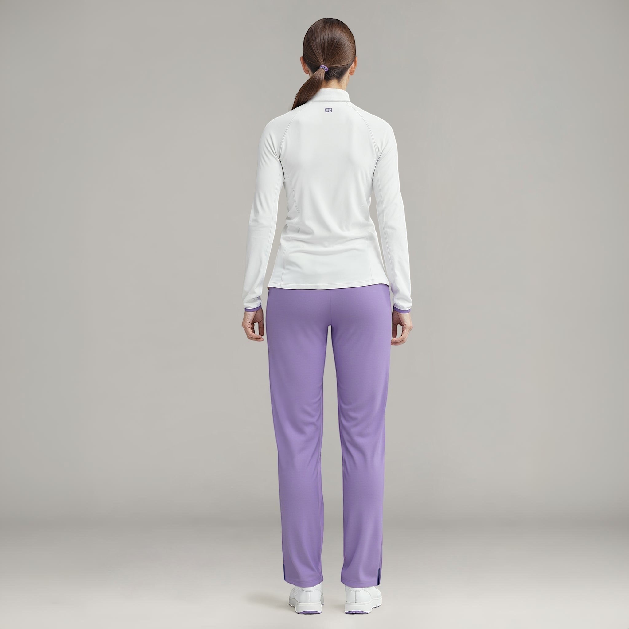 Elliott & Rose lilac performance golf pants with a comfortable stretch fabric and tailored fit.