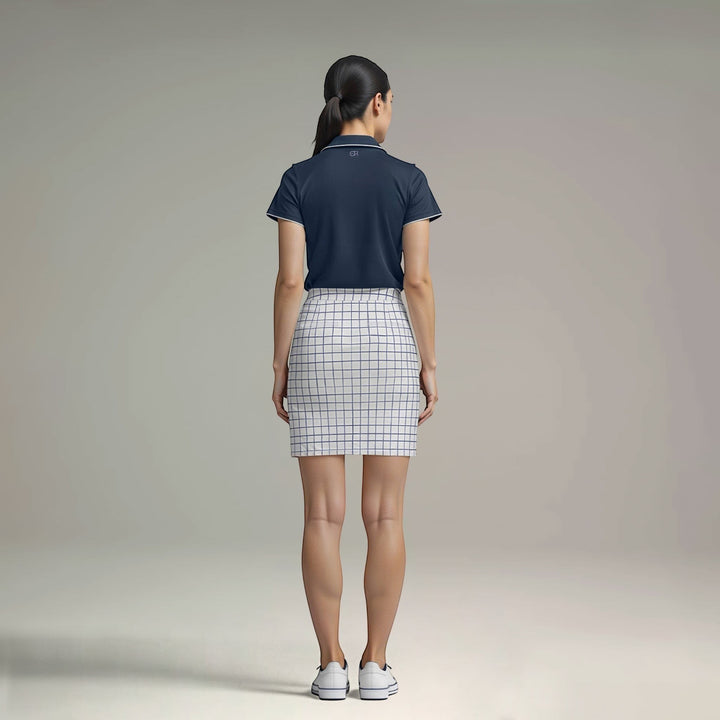 Elliott & Rose white skort with blue windowpane pattern, elasticized waist, and 17" length for golf.